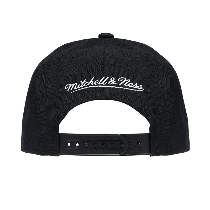 Memphis Grizzlies Black Pro Pinch Snapback NBA by Mitchell & Ness