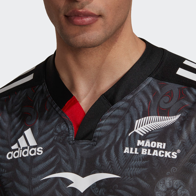 Maori all outlet blacks polo